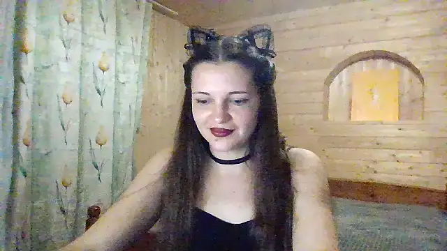 Snapshot of AmeliieLaFleur chatting on 1, 11, 2025 AmeliieLaFleur online show from 1, 11, 2025