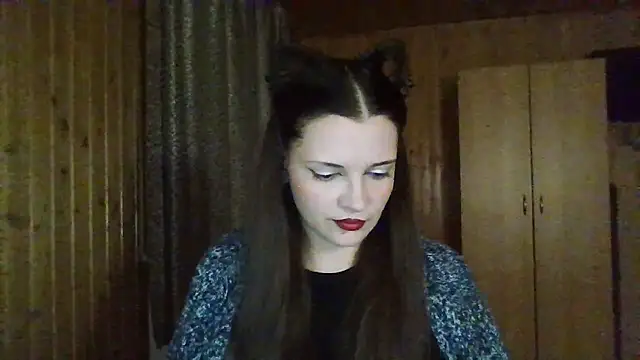 Snapshot of AmeliieLaFleur chatting on 28, 11, 2025 AmeliieLaFleur online show from 28, 11, 2025