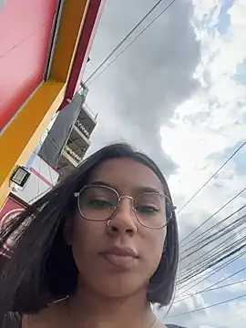 AlyssaRay online show from 14, 2, 2026