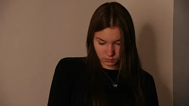 MarisaDewer online show from 13, 10, 2025