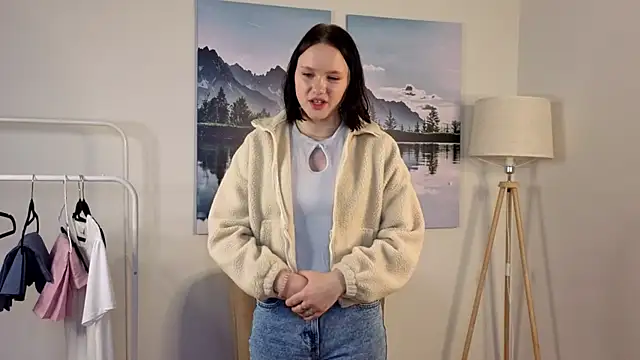 ShardaKusner online show from 15, 10, 2025