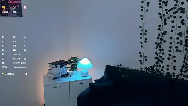 Snapshot of Foxy_blush chatting on 28, 11, 2025 Foxy blush online show from 28, 11, 2025