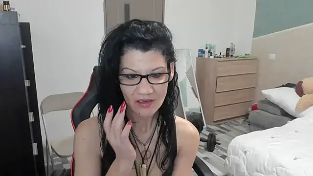 SweetSin40 online show from 18, 3, 2026