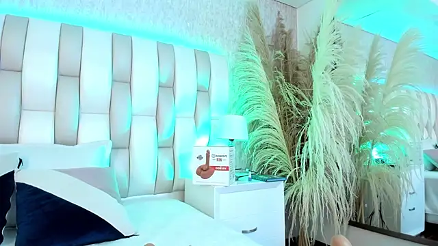 Ari lynn  online show from 18, 3, 2026