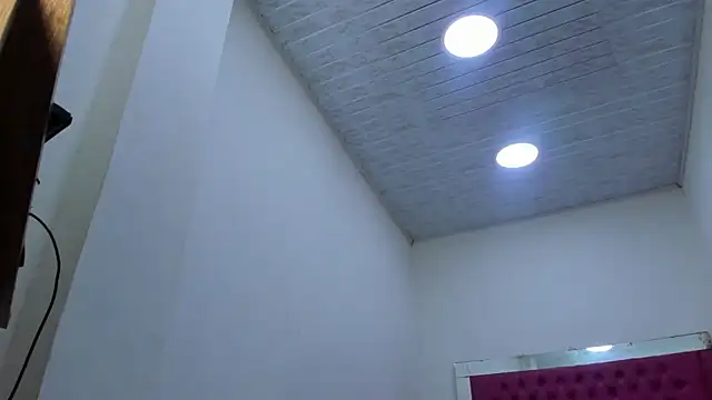 VioletGil Party  online show from 18, 12, 2025