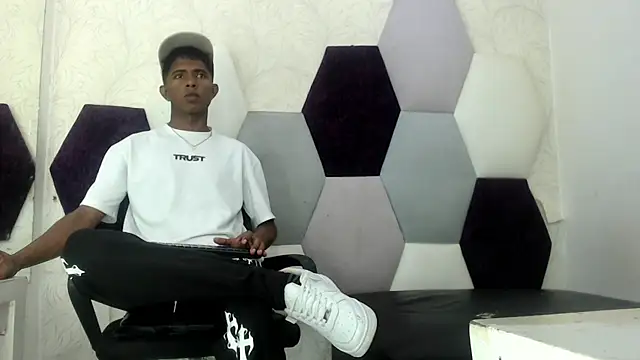 Mick storm online show from 1, 2, 2026