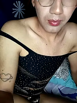 karola horny online show from 15, 10, 2025