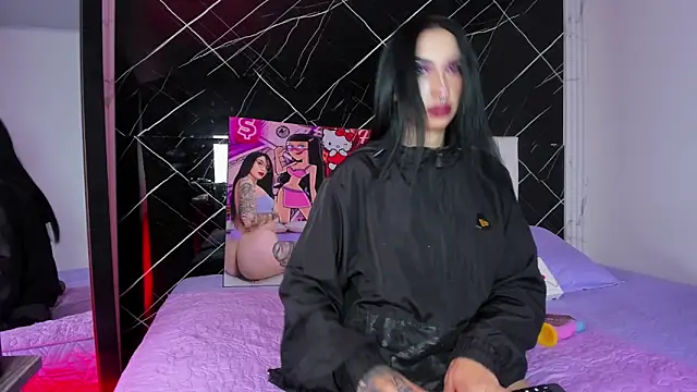 Candy leilaa3 online show from 18, 4, 2026