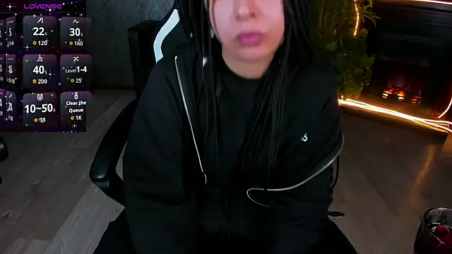 Aisha Goldstein online show from 3, 4, 2026