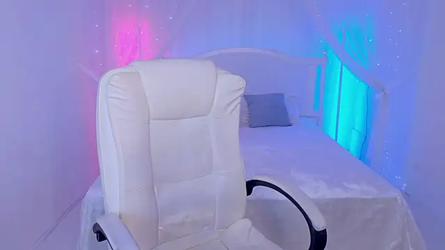 Angelie  Eyes online show from 2, 12, 2025