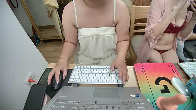 Hanna Mina online show from 21, 10, 2025