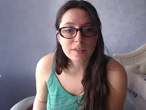 Snapshot of LuckyLisa23 chatting on 22, 5, 2026 LuckyLisa23 online show from 22, 5, 2026