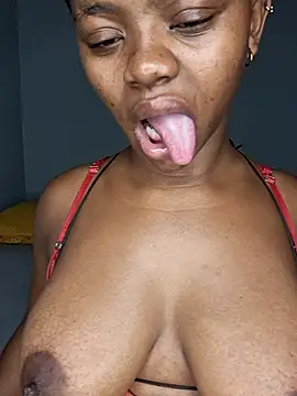 certifiedhottie2025 online show from 14, 1, 2026