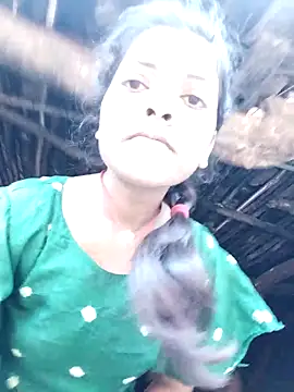 Snapshot of Anju_cutt chatting on 18, 10, 2025 Anju cutt online show from 18, 10, 2025