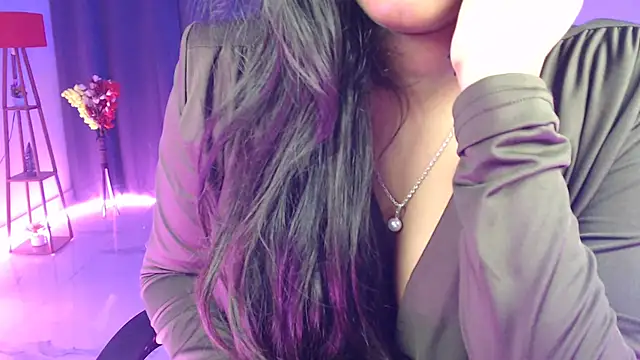 Rashiii  online show from 7, 2, 2026