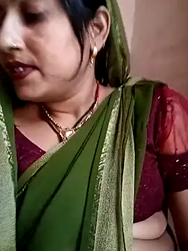 Snapshot of Rayal_bhabi chatting on 12, 1, 2026 Rayal bhabi online show from 12, 1, 2026