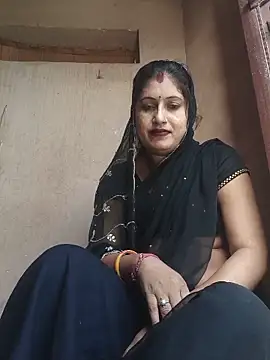 Snapshot of Rayal_bhabi chatting on 2, 6, 2026 Rayal bhabi online show from 2, 6, 2026