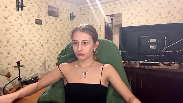 AmeliLia online show from 2, 3, 2026