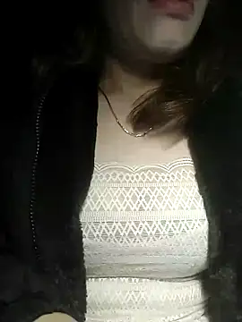 YiyinLy online show from 13, 12, 2025