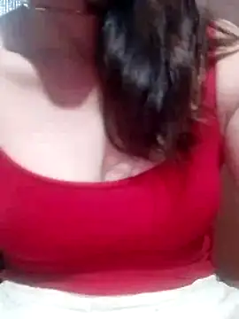 YiyinLy online show from 22, 3, 2026