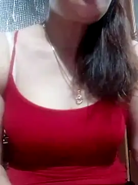 YiyinLy online show from 23, 3, 2026