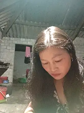 Snapshot of siusiu-00 chatting on 14, 10, 2025 siusiu-00 online show from 14, 10, 2025