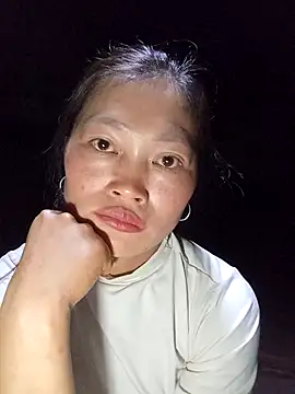 Snapshot of siusiu-00 chatting on 20, 10, 2025 siusiu-00 online show from 20, 10, 2025