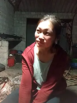 Snapshot of siusiu-00 chatting on 24, 10, 2025 siusiu-00 online show from 24, 10, 2025