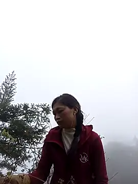 Snapshot of siusiu-00 chatting on 25, 10, 2025 siusiu-00 online show from 25, 10, 2025