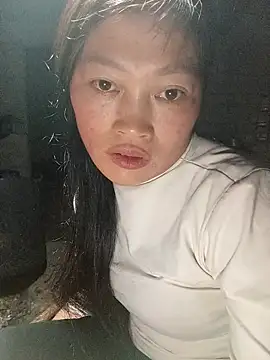 Snapshot of siusiu-00 chatting on 29, 10, 2025 siusiu-00 online show from 29, 10, 2025