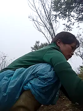 Snapshot of siusiu-00 chatting on 2, 11, 2025 siusiu-00 online show from 2, 11, 2025