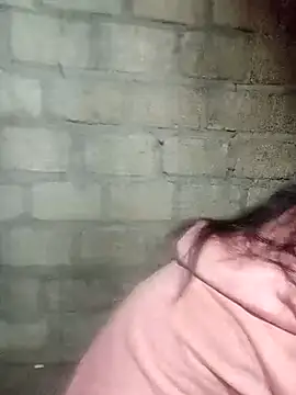 Snapshot of siusiu-00 chatting on 24, 11, 2025 siusiu-00 online show from 24, 11, 2025