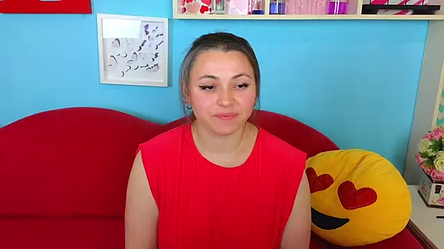 Soft Lilly online show from 20, 10, 2025