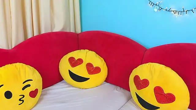 Soft Lilly online show from 24, 2, 2026