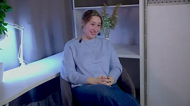 ClarePratillo online show from 16, 10, 2025