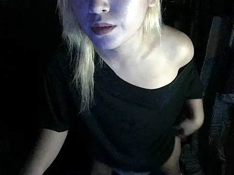 Snapshot of ur_babyjamella chatting on 1, 3, 2026 ur babyjamella online show from 1, 3, 2026