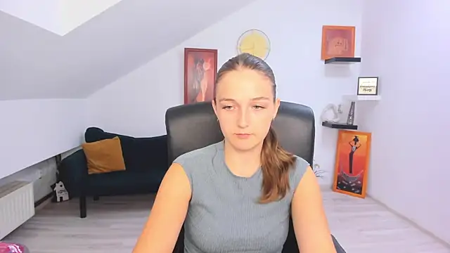 AnneWilsonn online show from 10, 7, 2026