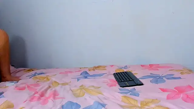 Snapshot of bellapixie chatting on 8, 11, 2025 bellapixie online show from 8, 11, 2025