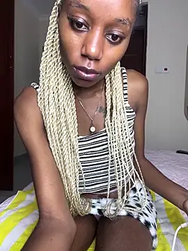 NyahHeat online show from 29, 4, 2026