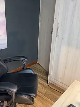 shanabellucy online show from 20, 2, 2026