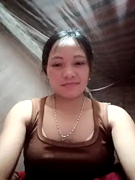 huhu-sexxy online show from 4, 11, 2025