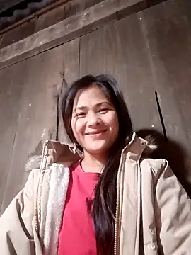 Lyssa-a online show from 2, 2, 2026