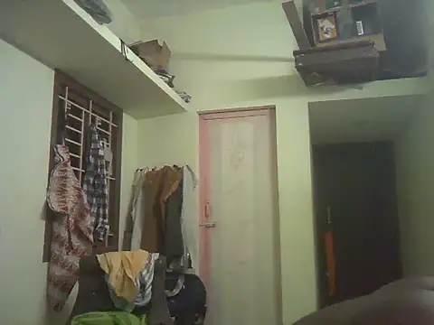 Vickyins480000 online show from 10, 11, 2025