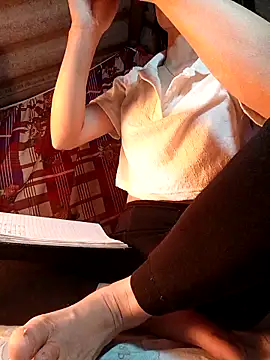 Snapshot of -Kem-01 chatting on 1, 2, 2026 -Kem-01 online show from 1, 2, 2026