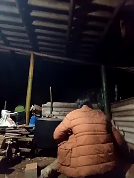 Snapshot of -Kem-01 chatting on 22, 2, 2026 -Kem-01 online show from 22, 2, 2026