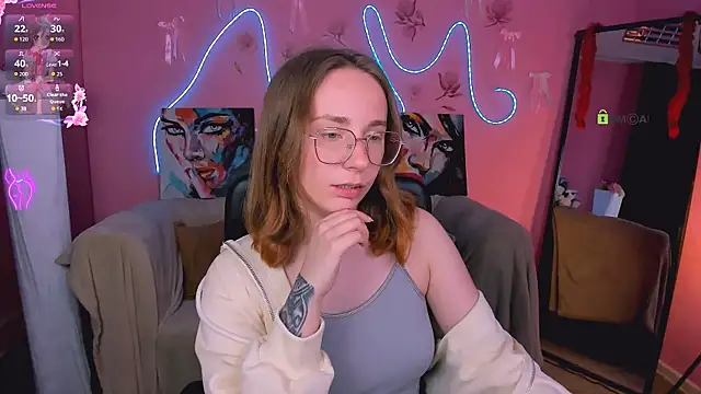 Snapshot of evalora_vei chatting on 14, 6, 2026 evalora vei online show from 14, 6, 2026