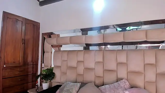 Hanna Garciia online show from 29, 10, 2025