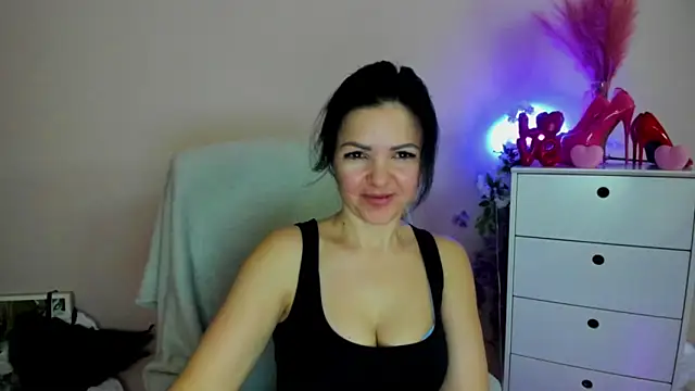 Mollybloom40 online show from 3, 4, 2026