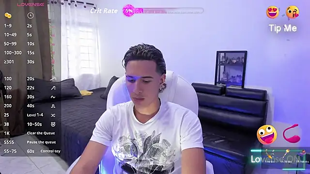 Hayden Boy  online show from 27, 11, 2025