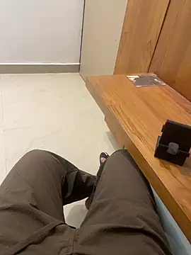 Notme 09 online show from 13, 11, 2025